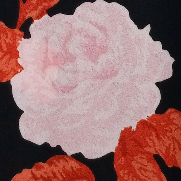 Who What Wear Bold Floral Blouse‎ Sz XS Button Up Long Sleeve Button Detail - Picture 6 of 9